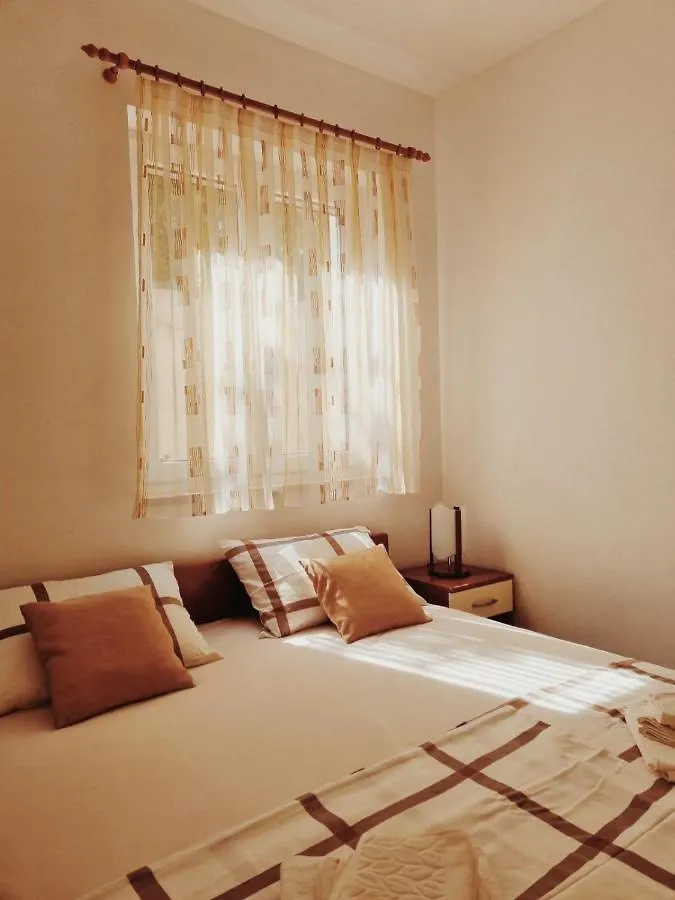 Milla 2 Trogir Apartment Croatia